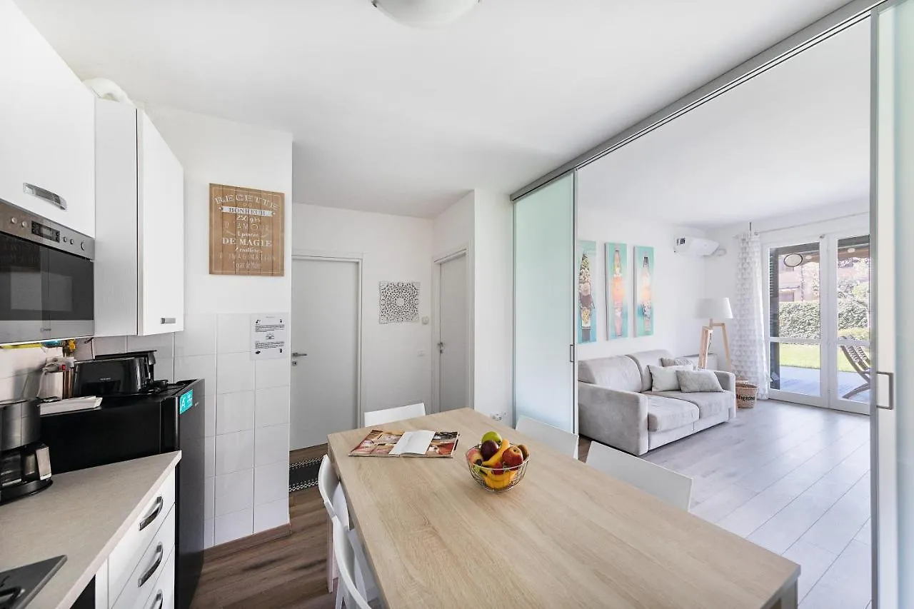 סירמיונה Artemisia 10 Apartment By Wonderful Italy איטליה